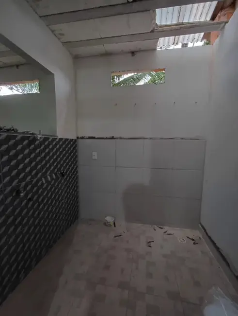 Casa com 2 quartos para alugar em Pedra de Guaratiba, Rio De Janeiro - RJ - imagem 6 Foto 6 de Casa com 2 quartos para alugar em Pedra de Guaratiba, Rio De Janeiro - RJ