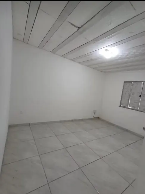 Casa com 2 quartos para alugar em Pedra de Guaratiba, Rio De Janeiro - RJ - imagem 3 Foto 3 de Casa com 2 quartos para alugar em Pedra de Guaratiba, Rio De Janeiro - RJ