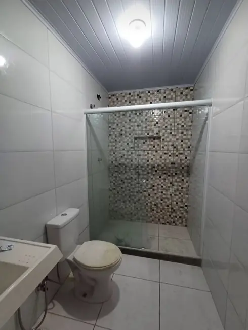 Casa com 2 quartos para alugar em Pedra de Guaratiba, Rio De Janeiro - RJ - imagem 5 Foto 5 de Casa com 2 quartos para alugar em Pedra de Guaratiba, Rio De Janeiro - RJ