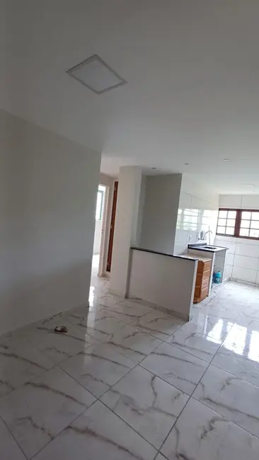 Foto 3 de Apartamento com 2 quartos para alugar em Pedra de Guaratiba, Rio De Janeiro - RJ