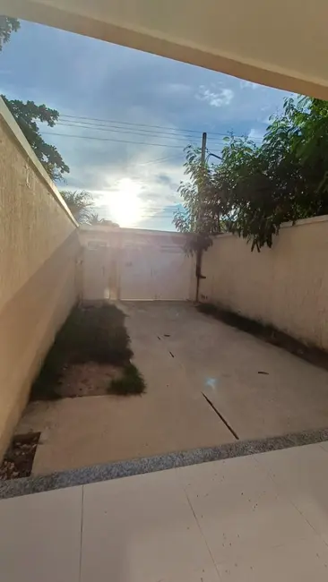 Casa com 2 quartos para alugar em Pedra de Guaratiba, Rio De Janeiro - RJ - imagem 3 Foto 3 de Casa com 2 quartos para alugar em Pedra de Guaratiba, Rio De Janeiro - RJ