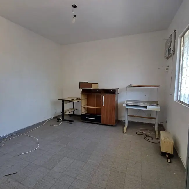 Foto 4 de Apartamento com 1 quarto para alugar em Pedra de Guaratiba, Rio De Janeiro - RJ