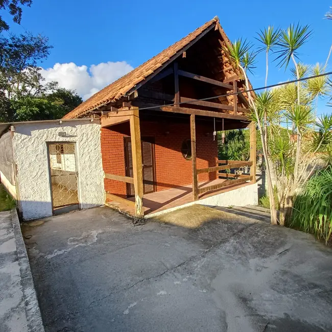 Foto 1 de Casa de Condomínio com 2 quartos para alugar em Pedra de Guaratiba, Rio De Janeiro - RJ