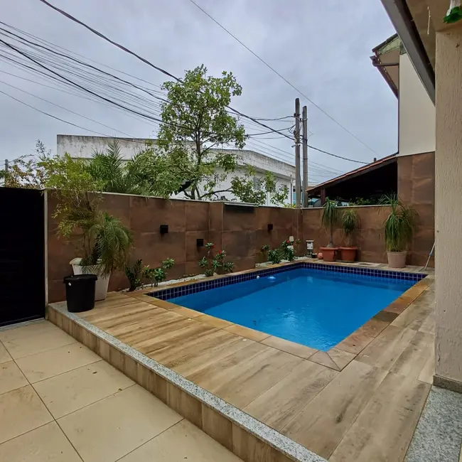 Foto 3 de Casa com 4 quartos à venda em Pedra de Guaratiba, Rio De Janeiro - RJ
