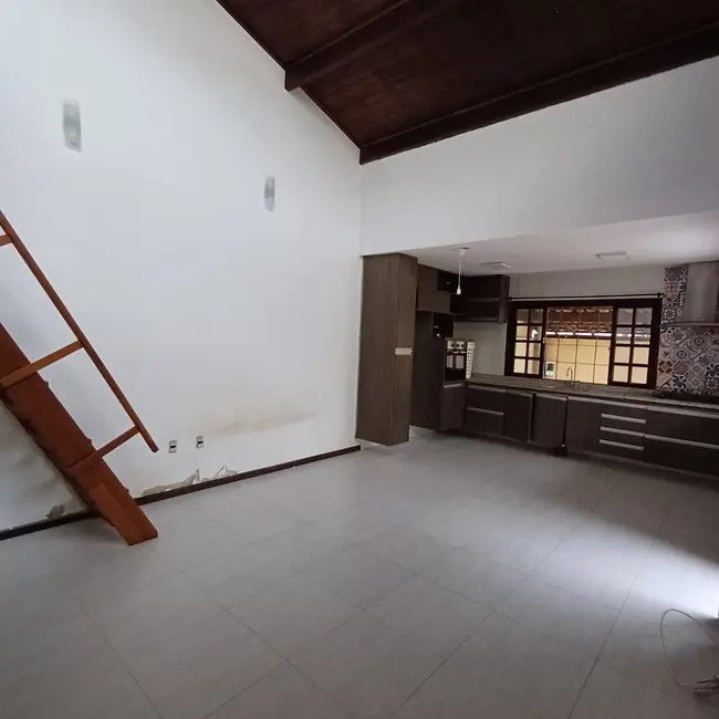 Casa de Condomínio com 2 quartos para alugar em Guaratiba, Rio De Janeiro - RJ - imagem 6 Foto 6 de Casa de Condomínio com 2 quartos para alugar em Guaratiba, Rio De Janeiro - RJ