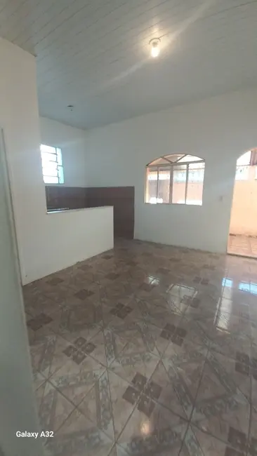 Casa com 1 quarto para alugar em Pedra de Guaratiba, Rio De Janeiro - RJ - imagem 5 Foto 5 de Casa com 1 quarto para alugar em Pedra de Guaratiba, Rio De Janeiro - RJ