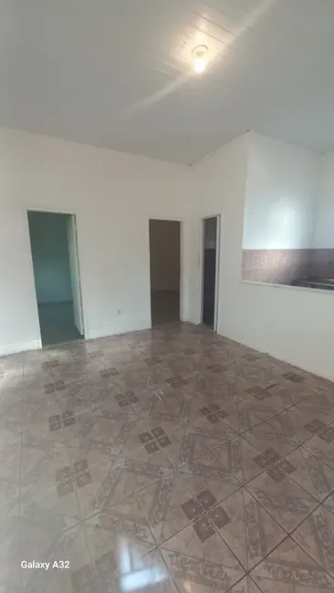 Casa com 1 quarto para alugar em Pedra de Guaratiba, Rio De Janeiro - RJ - imagem 4 Foto 4 de Casa com 1 quarto para alugar em Pedra de Guaratiba, Rio De Janeiro - RJ