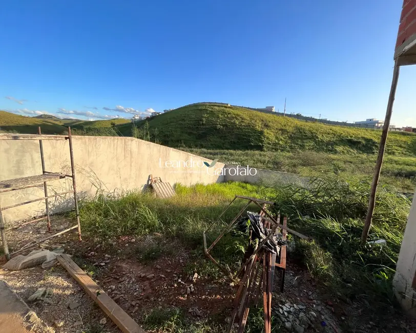 Casa com 3 quartos à venda, 200m2 em Parque Ipiranga II, Resende - RJ - imagem 5 Foto 5 de Casa com 3 quartos à venda, 200m2 em Parque Ipiranga II, Resende - RJ