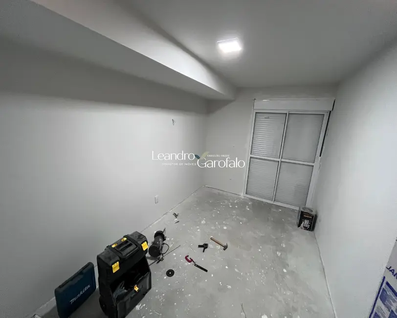 Casa com 3 quartos à venda, 200m2 em Parque Ipiranga II, Resende - RJ - imagem 3 Foto 3 de Casa com 3 quartos à venda, 200m2 em Parque Ipiranga II, Resende - RJ