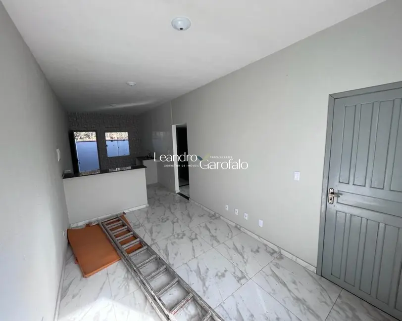 Foto 5 de Casa com 2 quartos à venda, 70m2 em Jardim Aliança II, Resende - RJ
