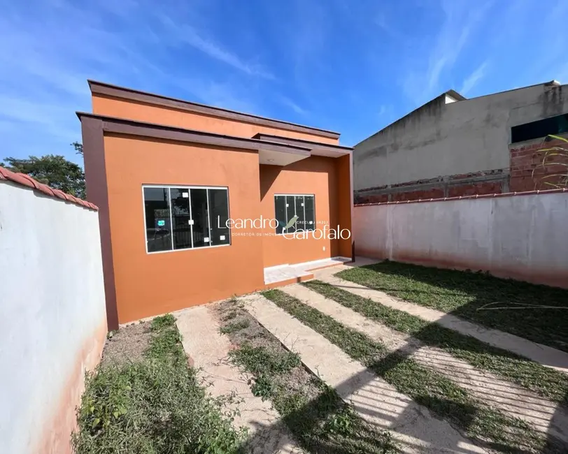 Foto 1 de Casa com 2 quartos à venda, 70m2 em Jardim Aliança II, Resende - RJ
