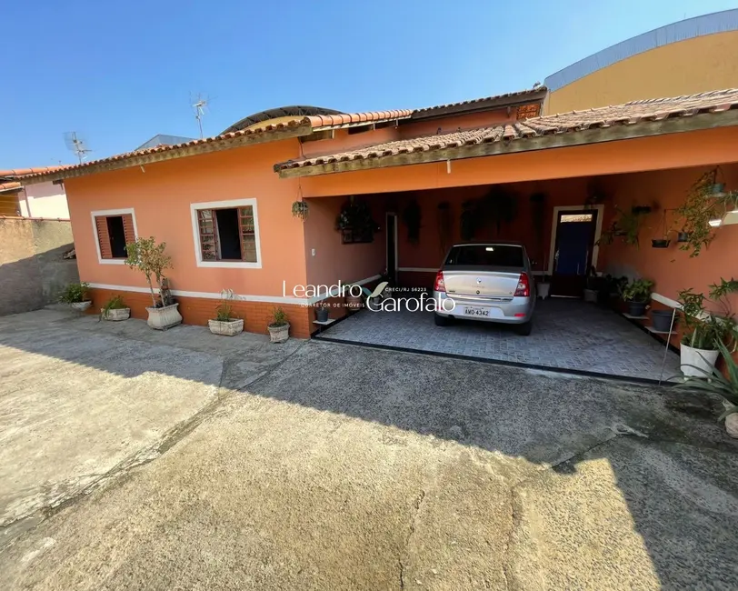 Foto 4 de Casa com 4 quartos à venda, 170m2 em Mirante das Agulhas, Resende - RJ