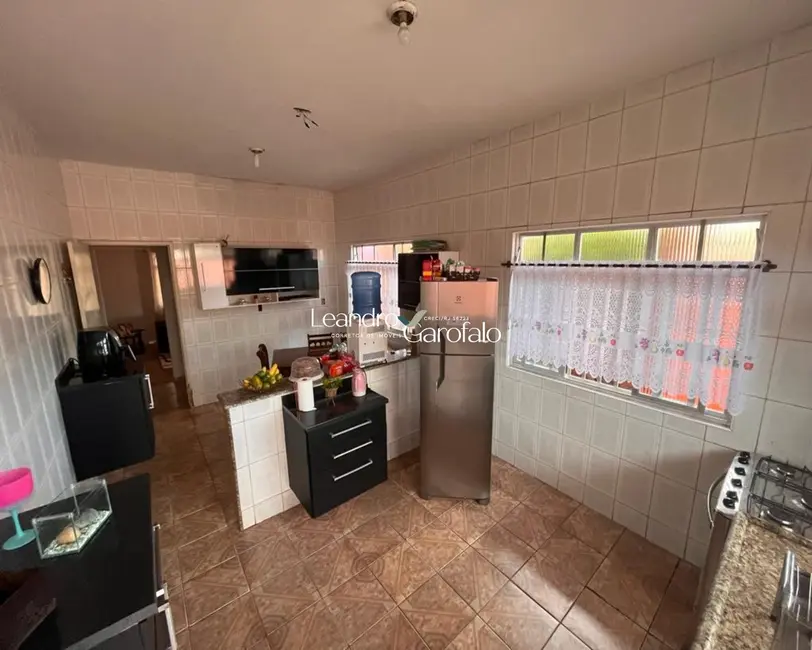 Casa com 4 quartos à venda, 200m2 em Itatiaia - RJ - imagem 9 Foto 9 de Casa com 4 quartos à venda, 200m2 em Itatiaia - RJ