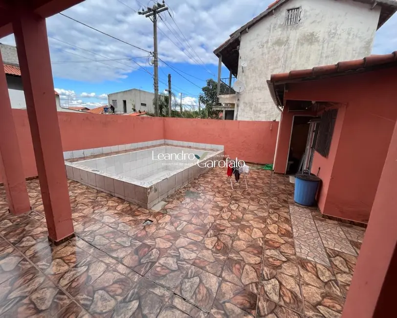 Casa com 4 quartos à venda, 200m2 em Itatiaia - RJ - imagem 4 Foto 4 de Casa com 4 quartos à venda, 200m2 em Itatiaia - RJ
