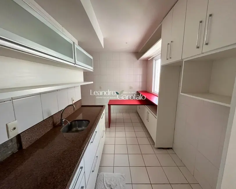 Apartamento com 3 quartos à venda, 116m2 em Comercial, Resende - RJ - imagem 9 Foto 9 de Apartamento com 3 quartos à venda, 116m2 em Comercial, Resende - RJ