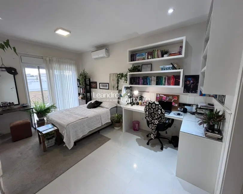 Foto 4 de Casa com 3 quartos à venda, 294m2 em Resende - RJ