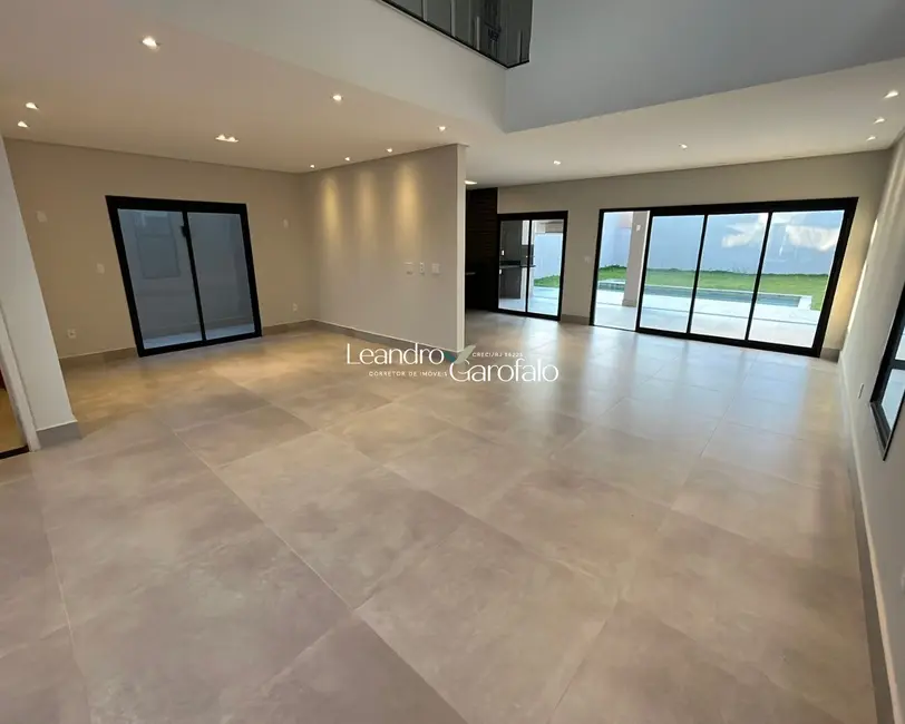 Casa de Condomínio com 3 quartos à venda, 230m2 em Resende - RJ - imagem 7 Foto 7 de Casa de Condomínio com 3 quartos à venda, 230m2 em Resende - RJ