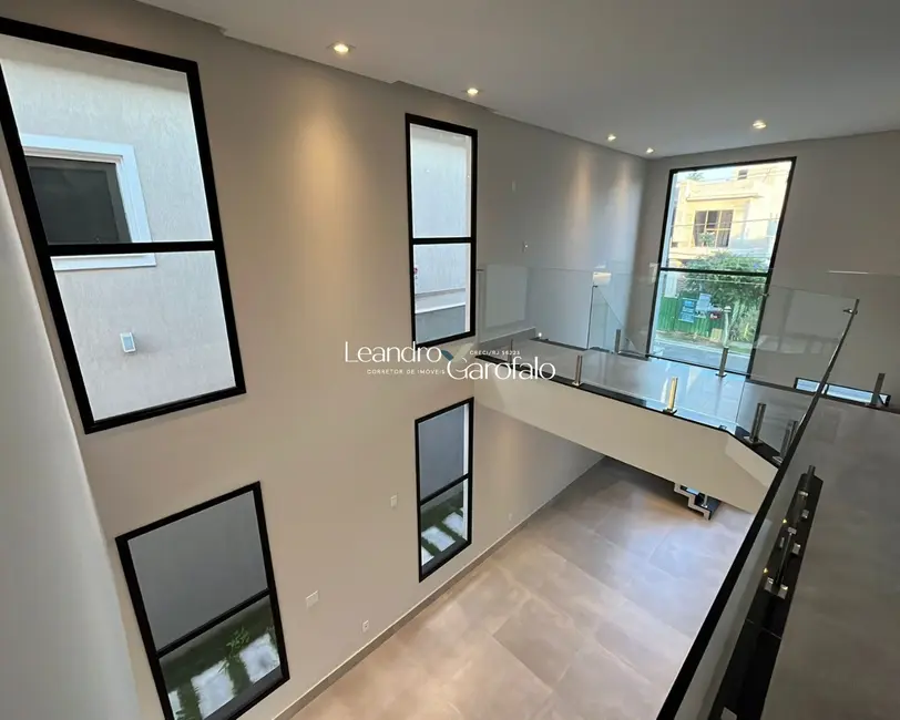 Foto 2 de Casa de Condomínio com 3 quartos à venda, 230m2 em Resende - RJ