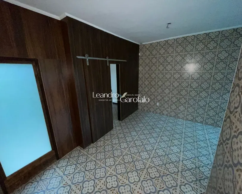 Casa com 3 quartos à venda, 230m2 em Vila Julieta, Resende - RJ - imagem 5 Foto 5 de Casa com 3 quartos à venda, 230m2 em Vila Julieta, Resende - RJ