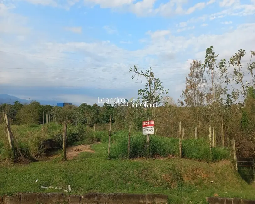 Foto 1 de Terreno / Lote à venda, 450m2 em Itatiaia - RJ