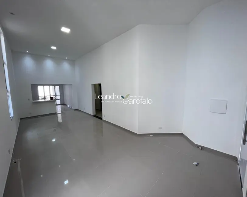 Casa com 4 quartos à venda, 198m2 em Resende - RJ - imagem 4 Foto 4 de Casa com 4 quartos à venda, 198m2 em Resende - RJ