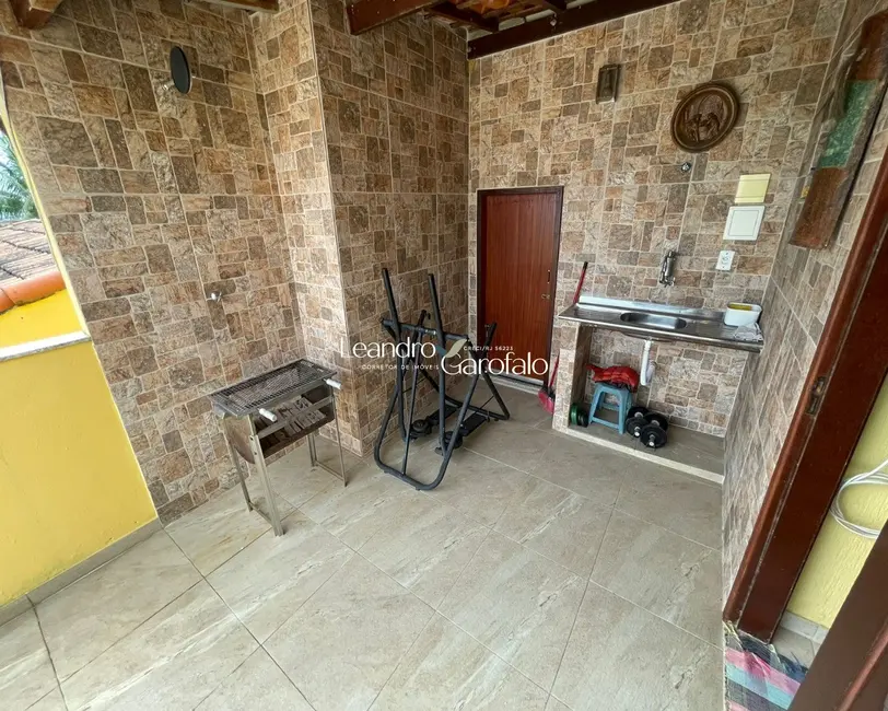 Casa com 4 quartos à venda, 165m2 em Mirante das Agulhas, Resende - RJ - imagem 3 Foto 3 de Casa com 4 quartos à venda, 165m2 em Mirante das Agulhas, Resende - RJ