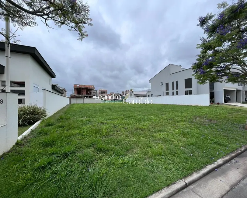 Terreno / Lote à venda, 385m2 em Resende - RJ - imagem 1 Foto 1 de Terreno / Lote à venda, 385m2 em Resende - RJ