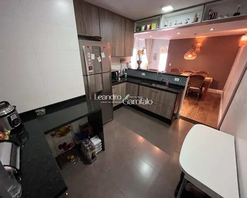 Sala Comercial com 3 quartos para alugar, 201m2 em Parque Ipiranga, Resende - RJ - imagem 6 Foto 6 de Sala Comercial com 3 quartos para alugar, 201m2 em Parque Ipiranga, Resende - RJ