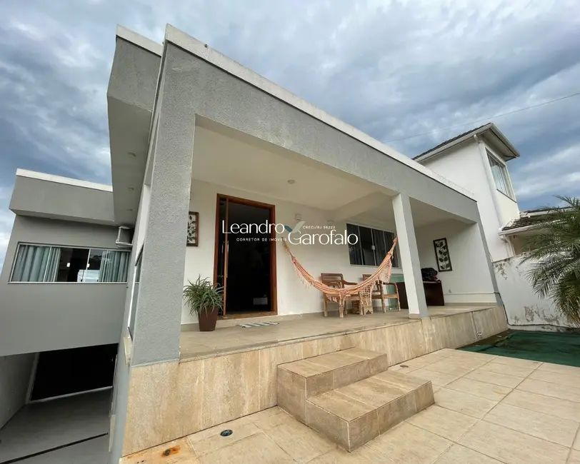 Casa com 4 quartos à venda, 318m2 em Morada da Colina, Resende - RJ - imagem 3 Foto 3 de Casa com 4 quartos à venda, 318m2 em Morada da Colina, Resende - RJ