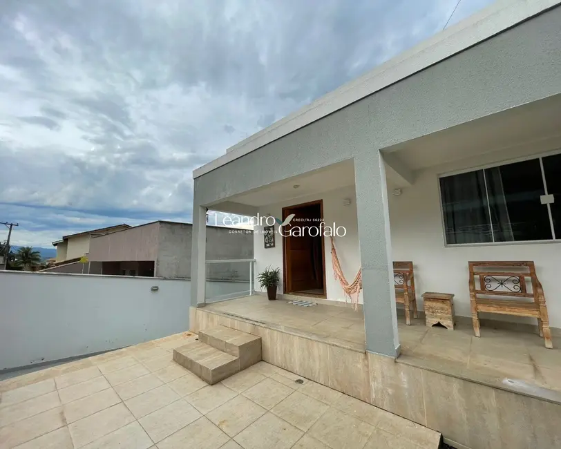 Foto 2 de Casa com 4 quartos à venda, 318m2 em Morada da Colina, Resende - RJ