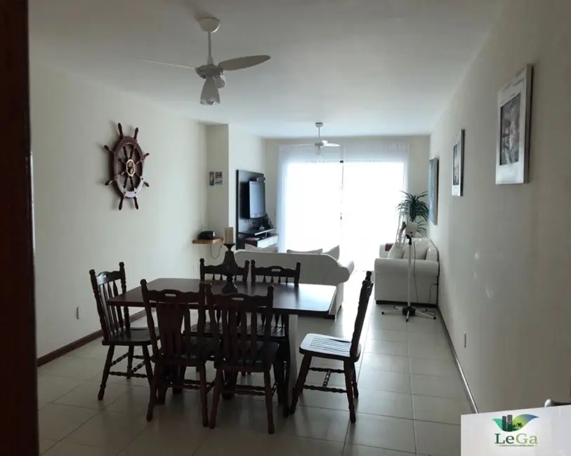 Apartamento com 3 quartos para alugar, 5700m2 em Angra Dos Reis - RJ - imagem 9 Foto 9 de Apartamento com 3 quartos para alugar, 5700m2 em Angra Dos Reis - RJ