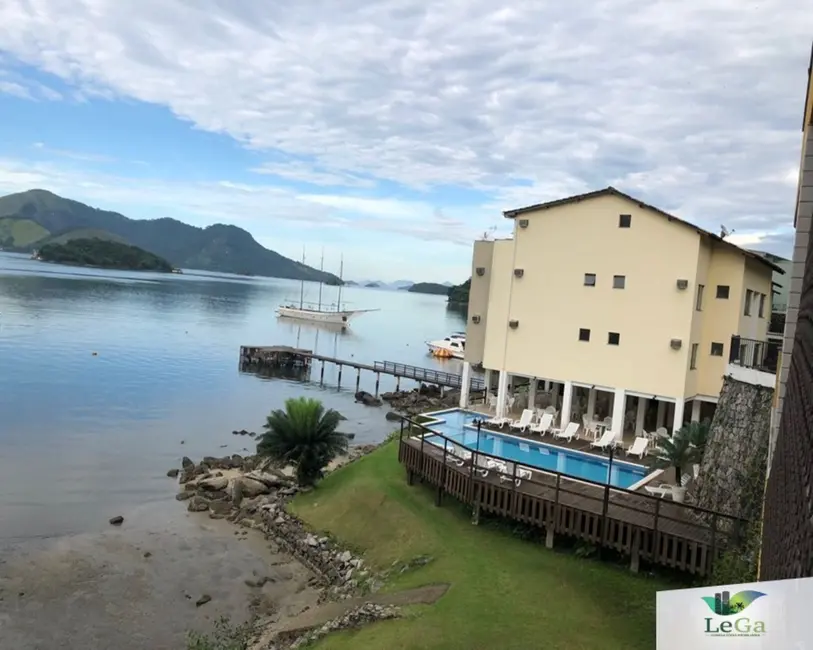 Apartamento com 3 quartos para alugar, 5700m2 em Angra Dos Reis - RJ - imagem 5 Foto 5 de Apartamento com 3 quartos para alugar, 5700m2 em Angra Dos Reis - RJ