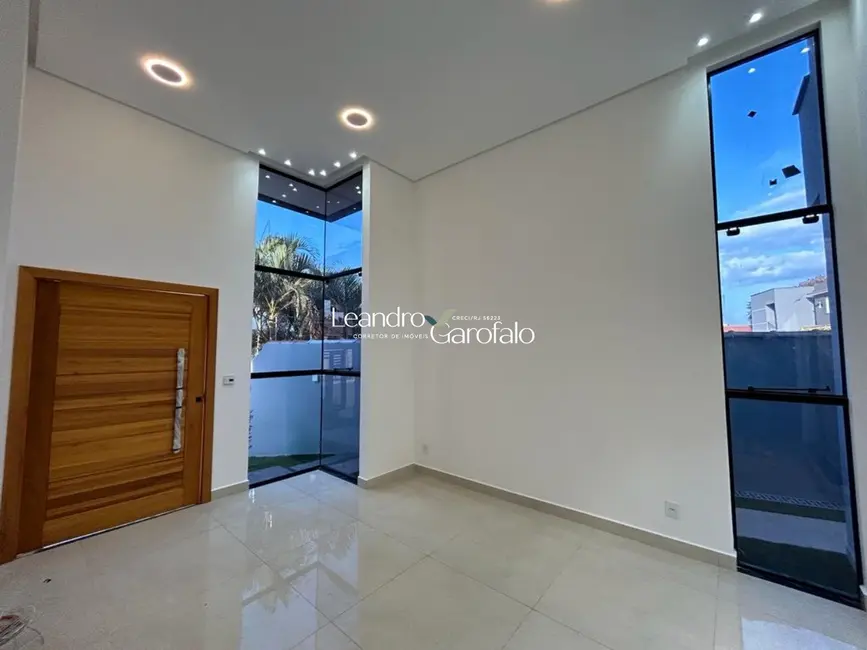 Casa com 3 quartos à venda, 162m2 em Parque Ipiranga, Resende - RJ - imagem 3 Foto 3 de Casa com 3 quartos à venda, 162m2 em Parque Ipiranga, Resende - RJ