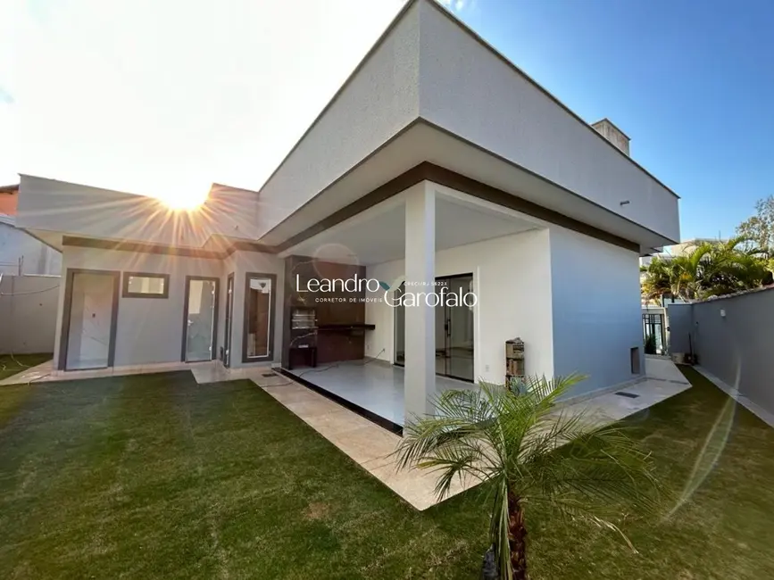 Casa com 3 quartos à venda, 162m2 em Parque Ipiranga, Resende - RJ - imagem 9 Foto 9 de Casa com 3 quartos à venda, 162m2 em Parque Ipiranga, Resende - RJ