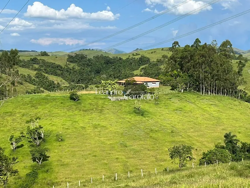 Chácara com 4 quartos à venda, 14m2 em Resende - RJ - imagem 6 Foto 6 de Chácara com 4 quartos à venda, 14m2 em Resende - RJ