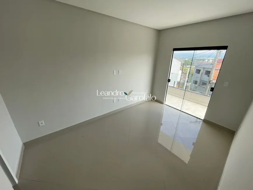 Casa com 3 quartos à venda, 150m2 em Parque Ipiranga II, Resende - RJ - imagem 6 Foto 6 de Casa com 3 quartos à venda, 150m2 em Parque Ipiranga II, Resende - RJ
