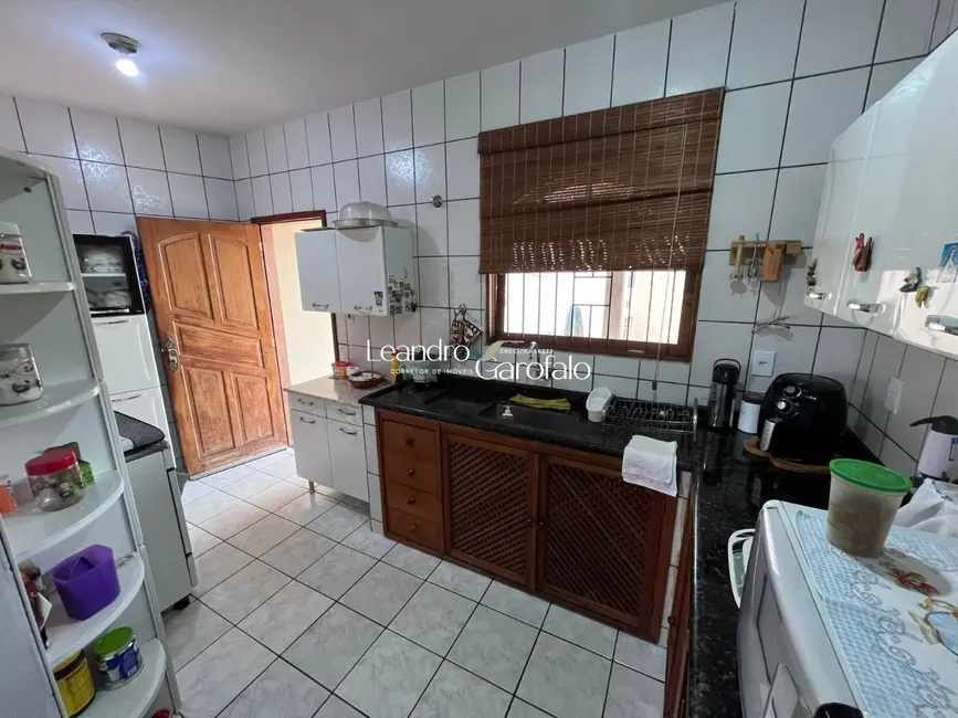 Casa com 4 quartos à venda, 246m2 em Morada da Colina, Resende - RJ - imagem 7 Foto 7 de Casa com 4 quartos à venda, 246m2 em Morada da Colina, Resende - RJ