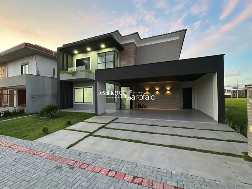 Casa de Condomínio com 4 quartos à venda, 273m2 em Resende - RJ - imagem 2 Foto 2 de Casa de Condomínio com 4 quartos à venda, 273m2 em Resende - RJ