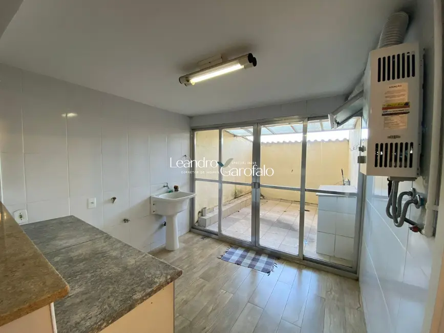 Apartamento com 3 quartos à venda, 150m2 em Centro, Resende - RJ - imagem 8 Foto 8 de Apartamento com 3 quartos à venda, 150m2 em Centro, Resende - RJ