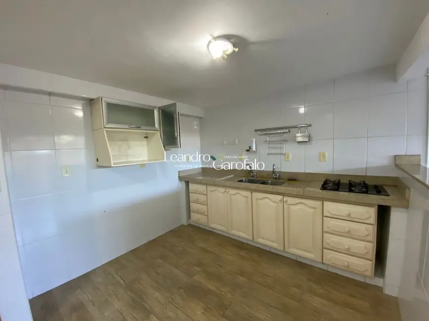 Apartamento com 3 quartos à venda, 150m2 em Centro, Resende - RJ - imagem 7 Foto 7 de Apartamento com 3 quartos à venda, 150m2 em Centro, Resende - RJ