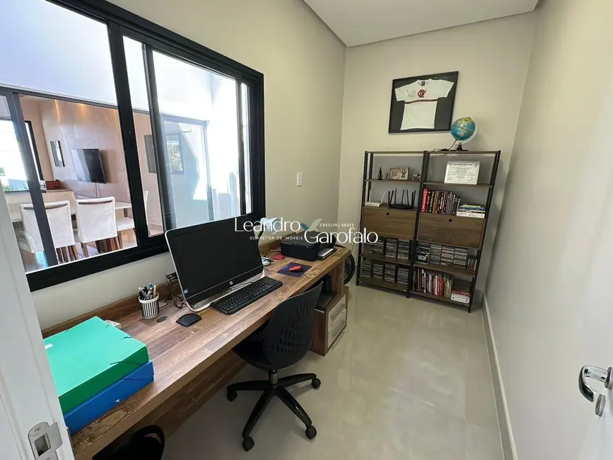 Casa de Condomínio com 3 quartos à venda, 195m2 em Resende - RJ - imagem 5 Foto 5 de Casa de Condomínio com 3 quartos à venda, 195m2 em Resende - RJ