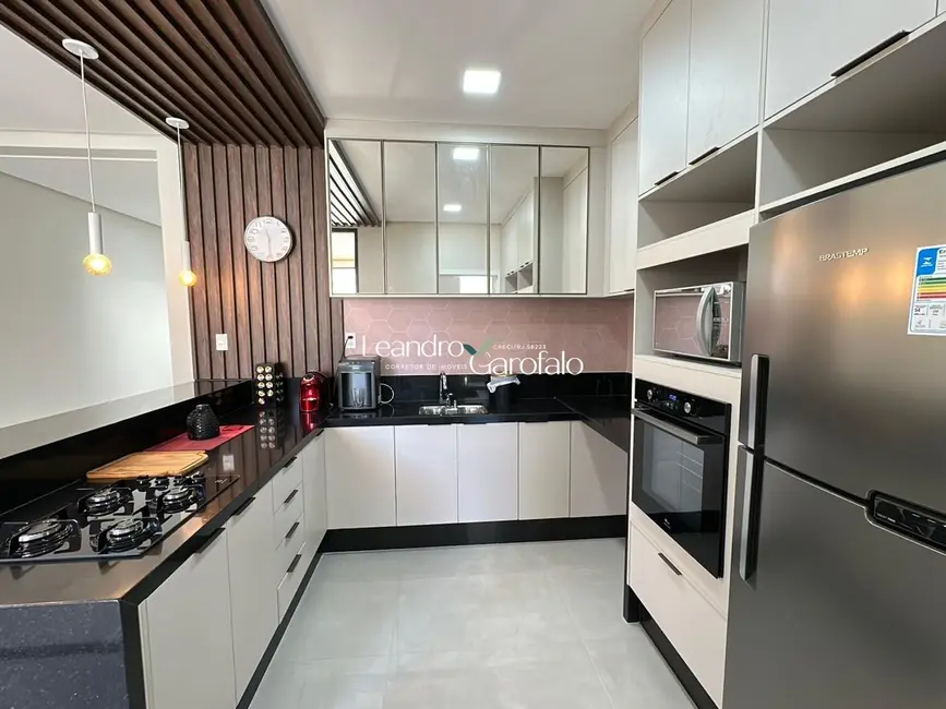 Casa de Condomínio com 3 quartos à venda, 195m2 em Resende - RJ - imagem 7 Foto 7 de Casa de Condomínio com 3 quartos à venda, 195m2 em Resende - RJ