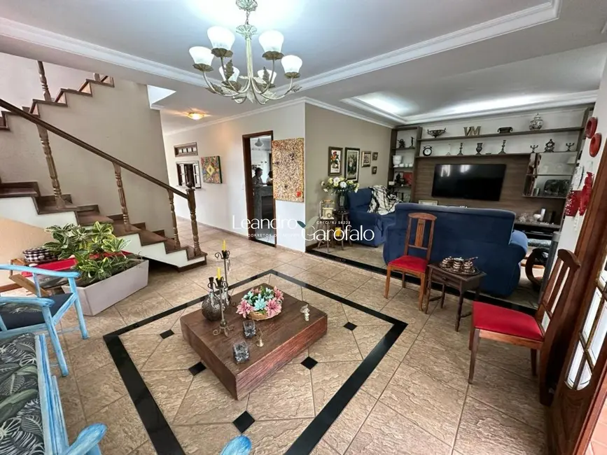 Casa de Condomínio com 3 quartos à venda, 300m2 em Mirante das Agulhas, Resende - RJ - imagem 6 Foto 6 de Casa de Condomínio com 3 quartos à venda, 300m2 em Mirante das Agulhas, Resende - RJ