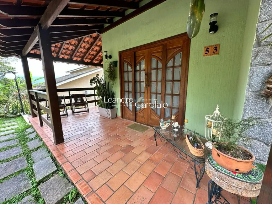 Casa de Condomínio com 3 quartos à venda, 300m2 em Mirante das Agulhas, Resende - RJ - imagem 4 Foto 4 de Casa de Condomínio com 3 quartos à venda, 300m2 em Mirante das Agulhas, Resende - RJ