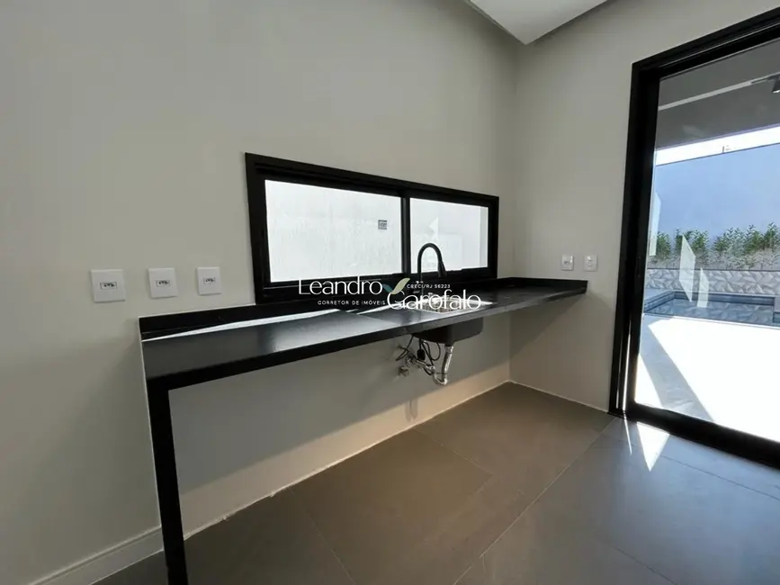 Casa com 4 quartos à venda, 260m2 em Resende - RJ - imagem 7 Foto 7 de Casa com 4 quartos à venda, 260m2 em Resende - RJ