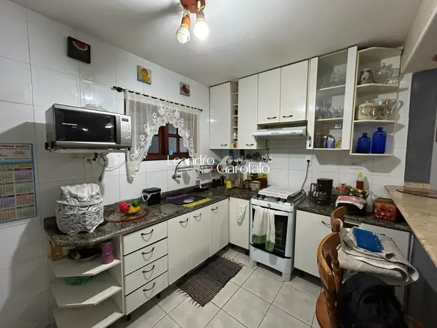 Foto 9 de Casa com 3 quartos à venda, 204m2 em Morada da Colina, Resende - RJ