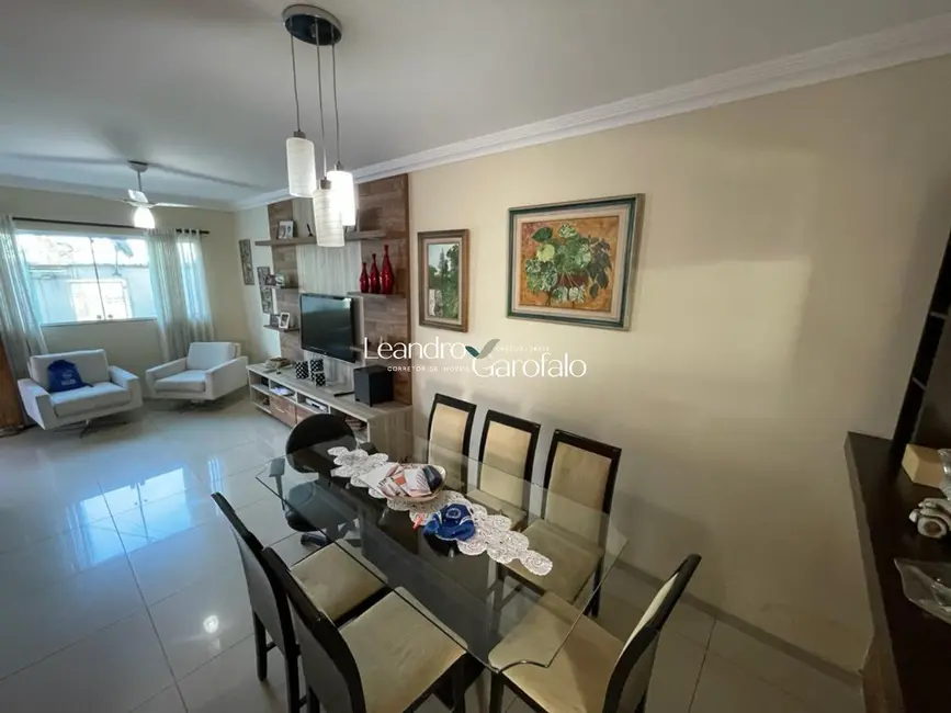 Casa com 3 quartos à venda, 170m2 em Parque Ipiranga, Resende - RJ - imagem 6 Foto 6 de Casa com 3 quartos à venda, 170m2 em Parque Ipiranga, Resende - RJ