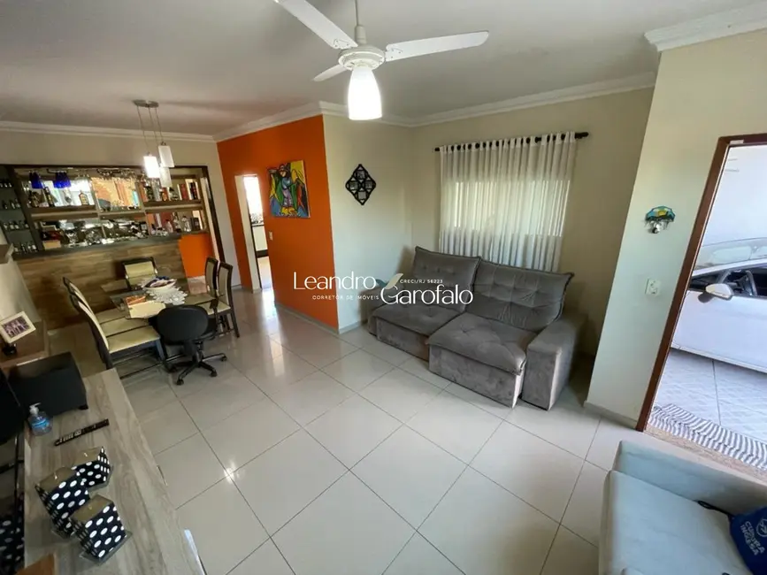 Casa com 3 quartos à venda, 170m2 em Parque Ipiranga, Resende - RJ - imagem 4 Foto 4 de Casa com 3 quartos à venda, 170m2 em Parque Ipiranga, Resende - RJ