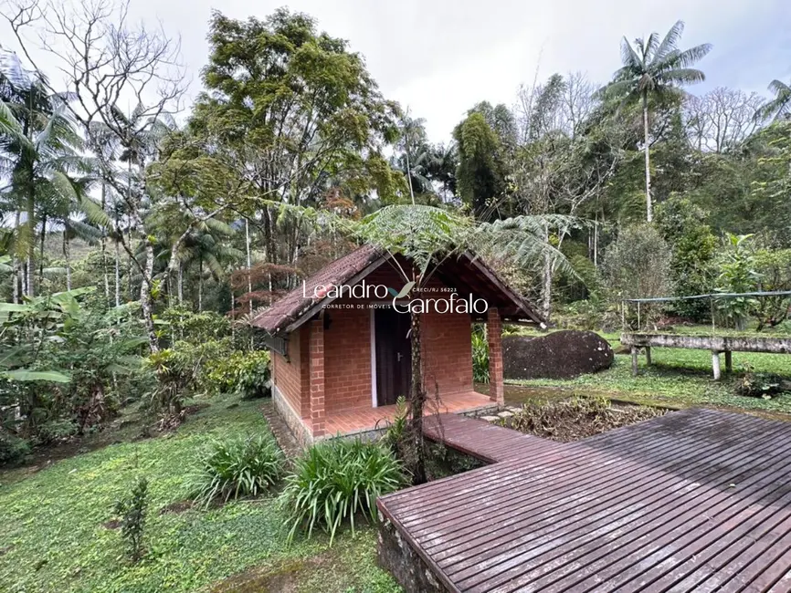 Casa com 4 quartos à venda, 180m2 em Resende - RJ - imagem 4 Foto 4 de Casa com 4 quartos à venda, 180m2 em Resende - RJ