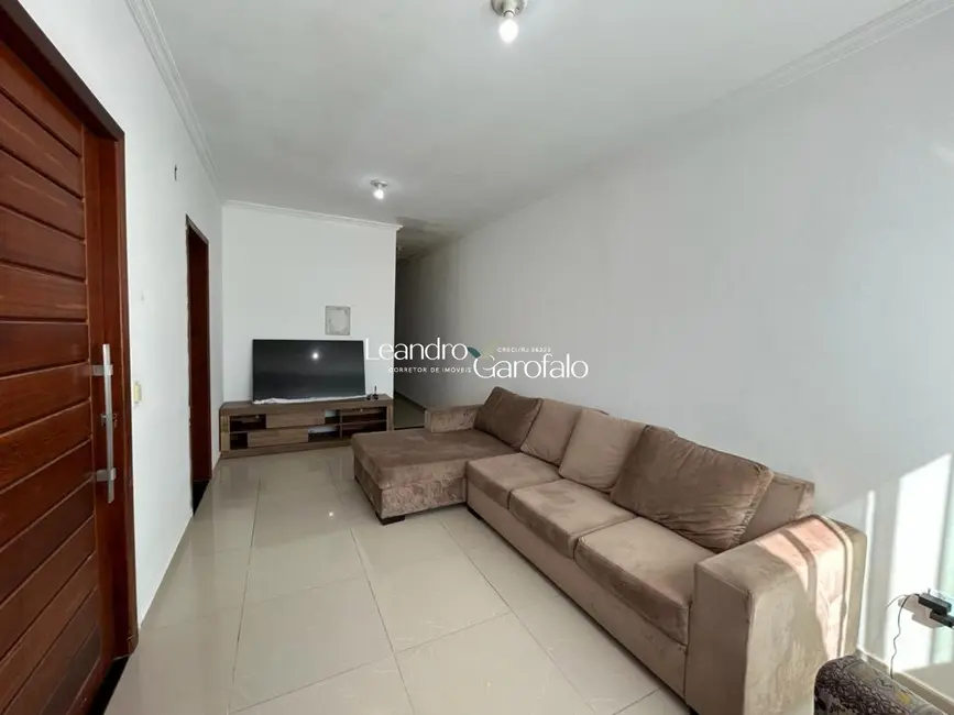 Foto 2 de Casa com 3 quartos à venda, 140m2 em Parque Ipiranga II, Resende - RJ